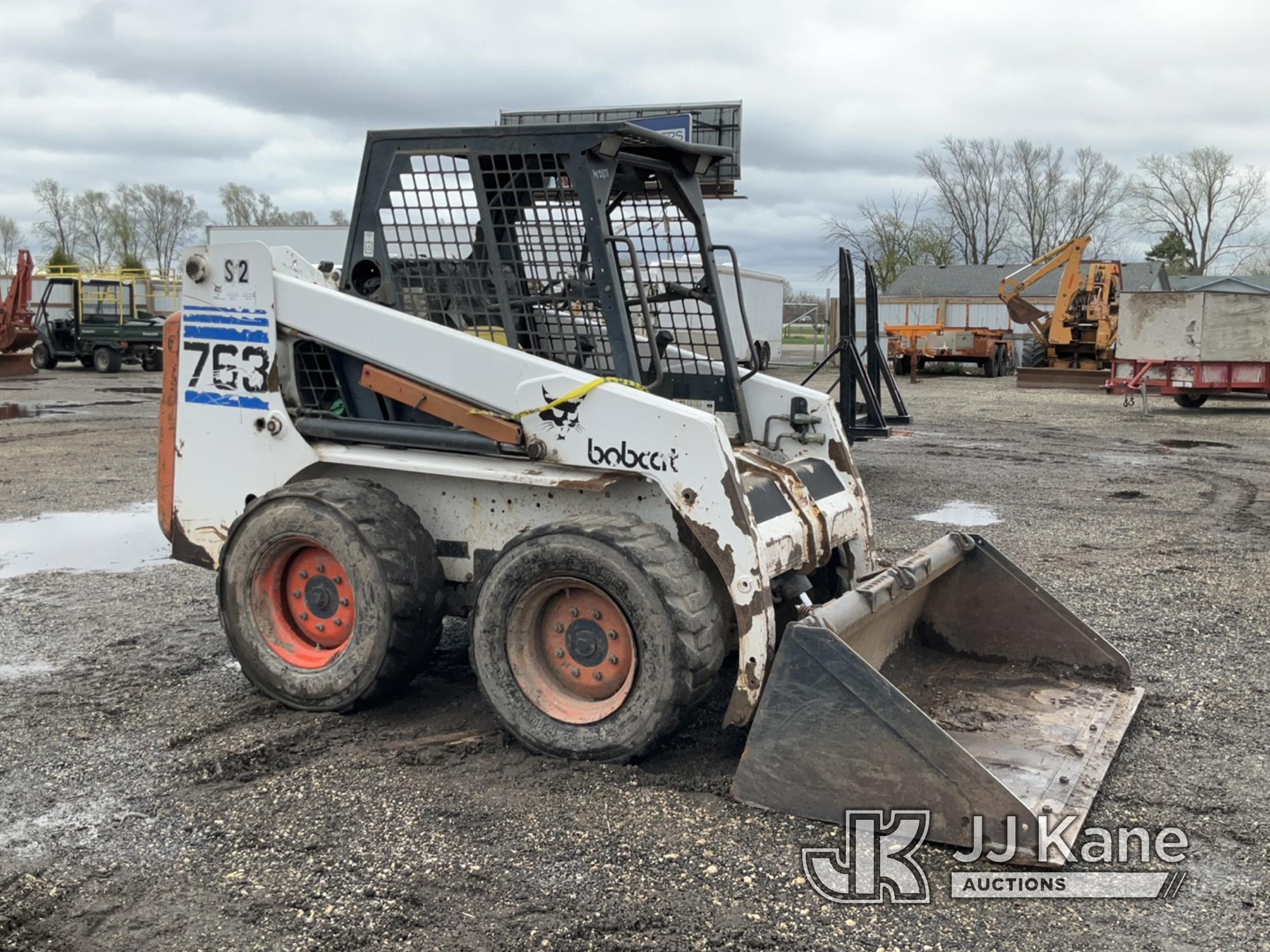 (South Beloit, IL) Bobcat 763 Skid Steer Loader Runs, Moves, Operates, Oil Leak coming from sensor-s