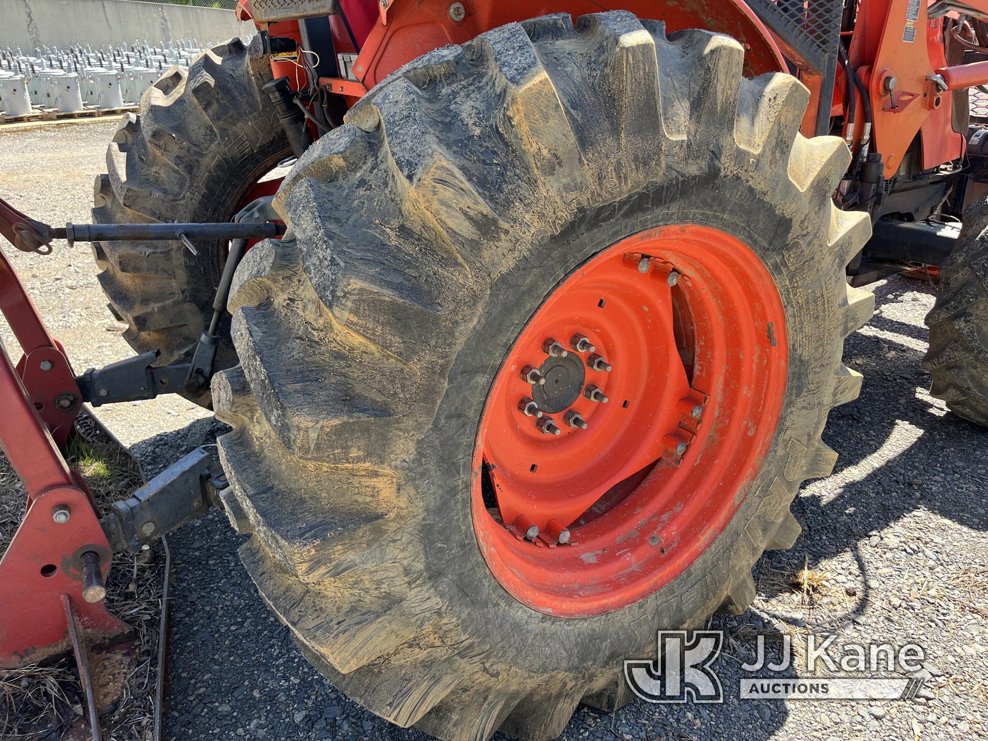(Farmerville, LA) Kubota M9960 Utility Tractor Runs, Moves & Operates) (Body Damage