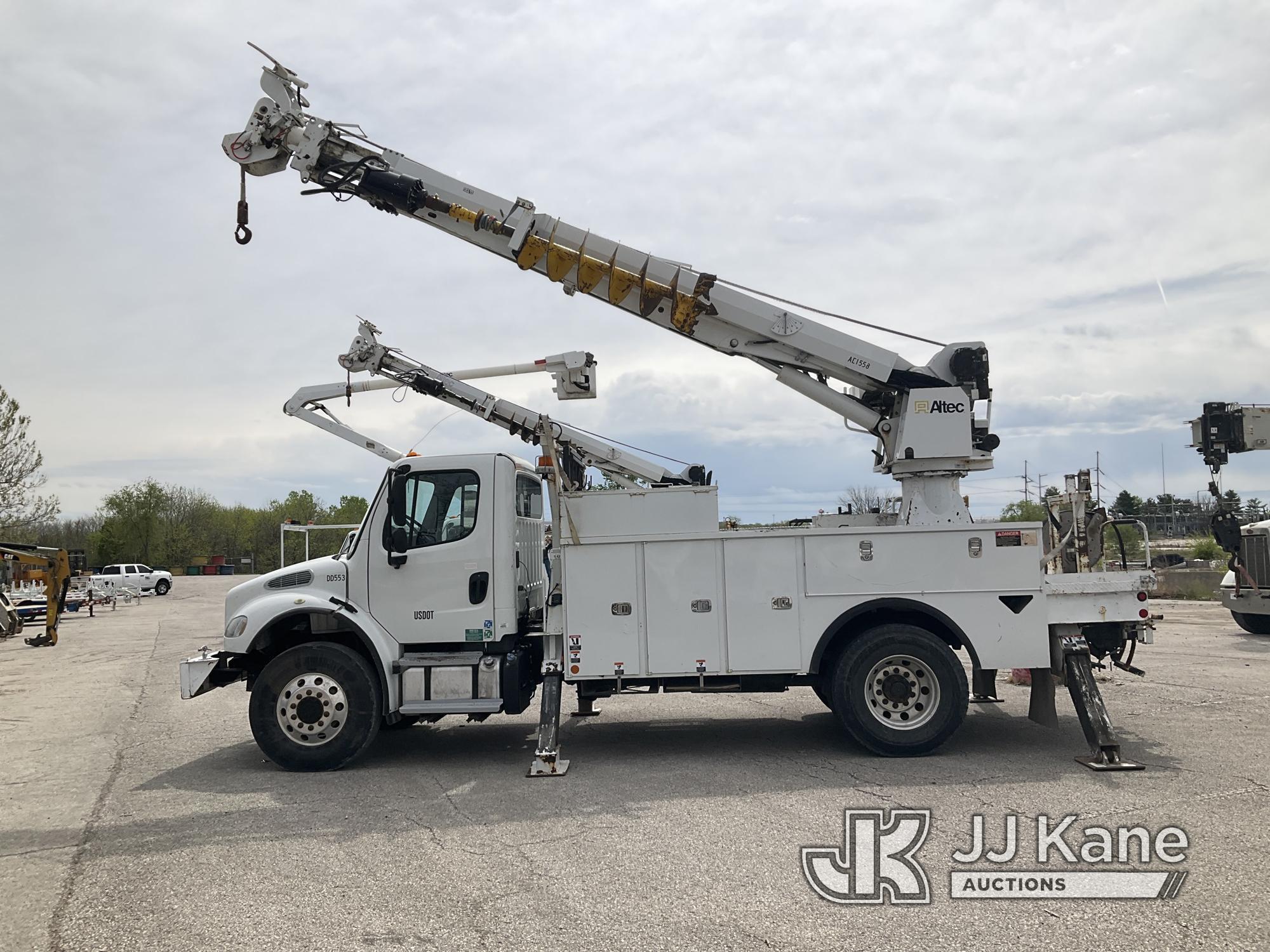 (Kansas City, MO) Altec DC47-TR, Digger Derrick rear mounted on 2013 Freightliner M2 106 4x4 Utility