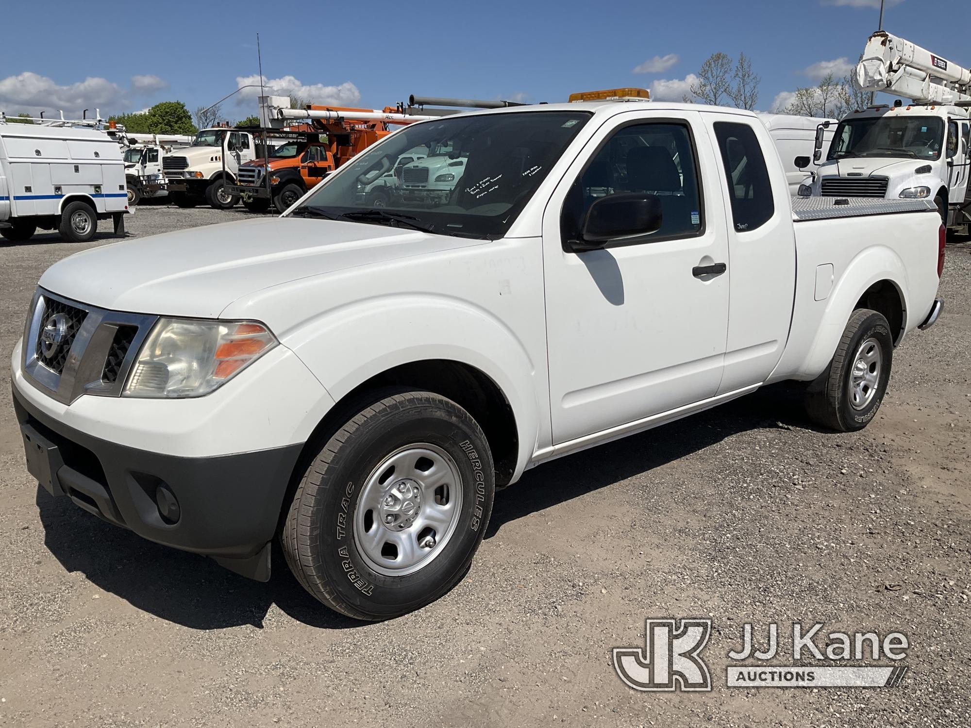 (Plymouth Meeting, PA) 2014 Nissan Frontier Extended-Cab Pickup Truck Runs & Moves, Engine Noise, Bo