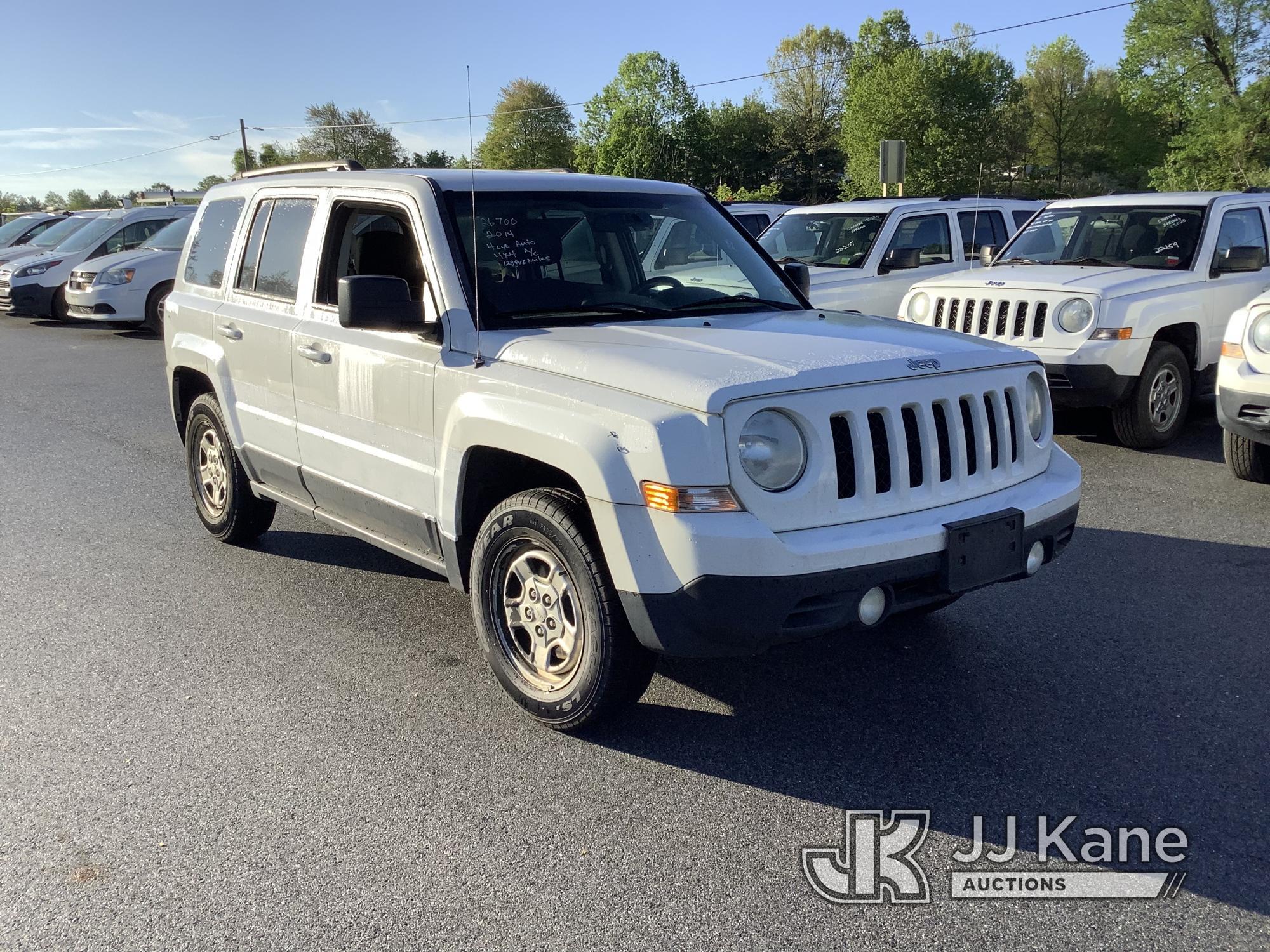 (Chester Springs, PA) 2014 Jeep Patriot 4-Door Sport Utility Vehicle Runs & Moves, Body & Rust Damag