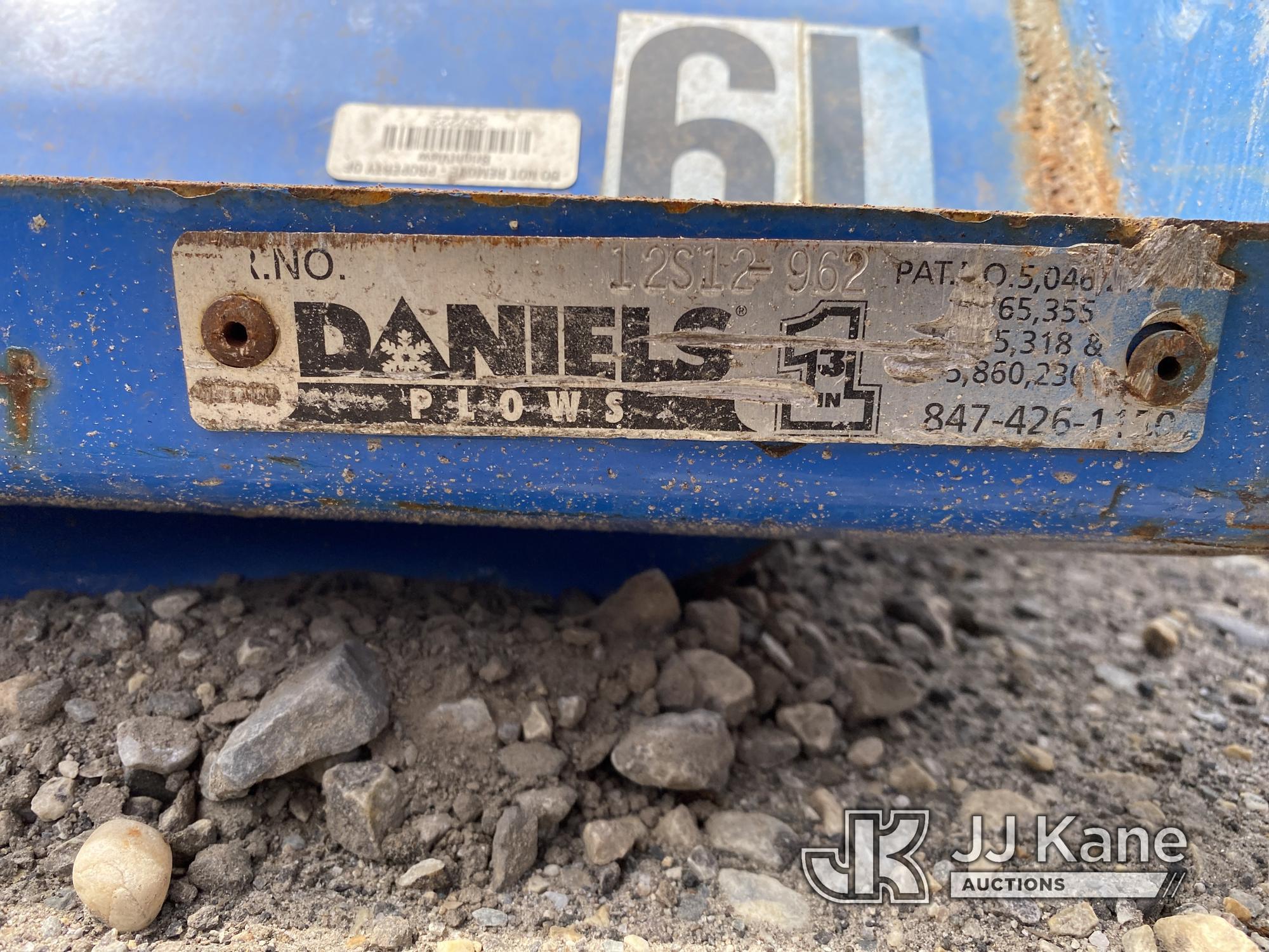 (Plymouth Meeting, PA) Daniels Snow Blade (Missing Parts) NOTE: This unit is being sold AS IS/WHERE