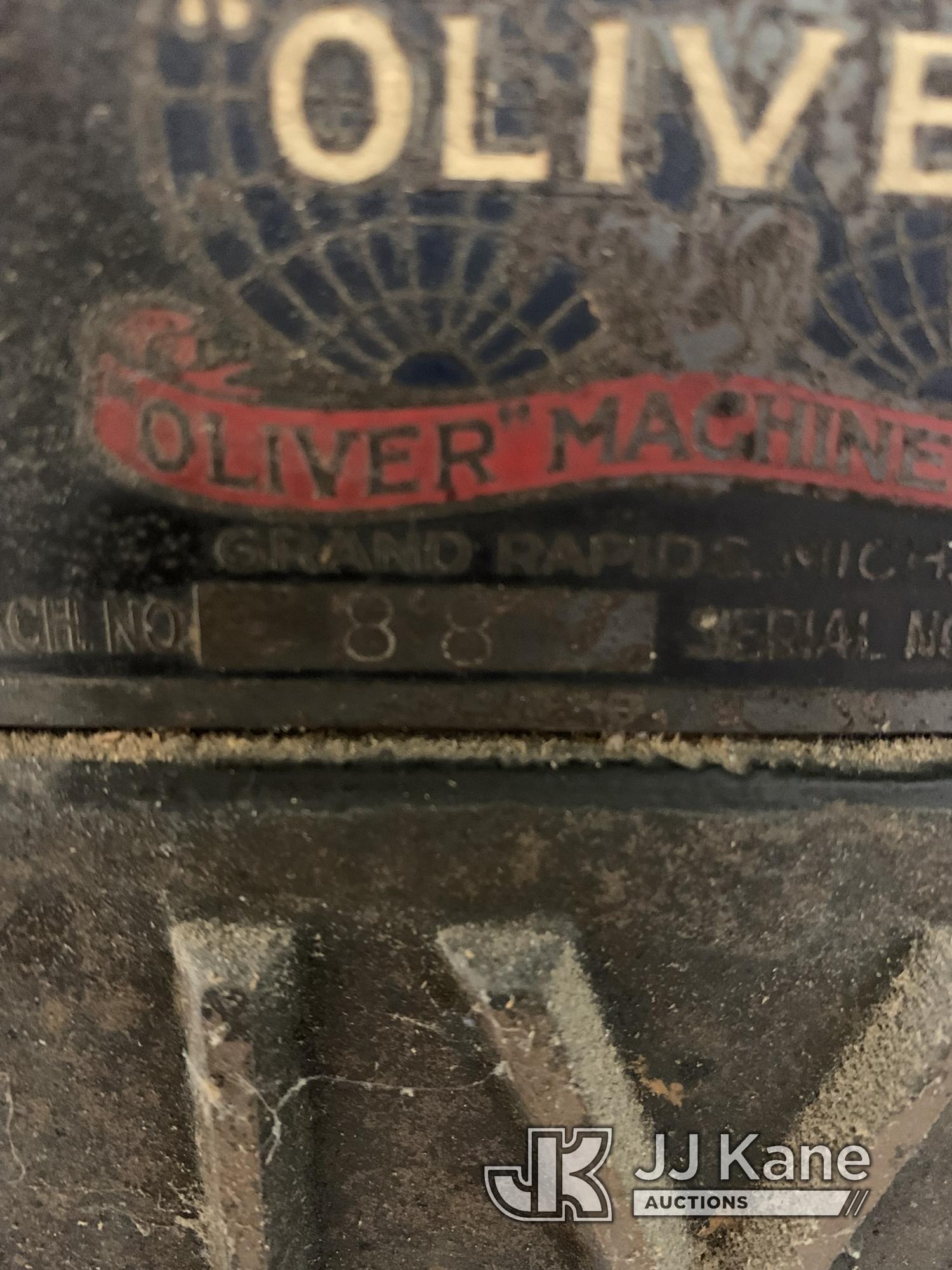 (Pittsburgh, PA) Oliver Machinery Table Saw
