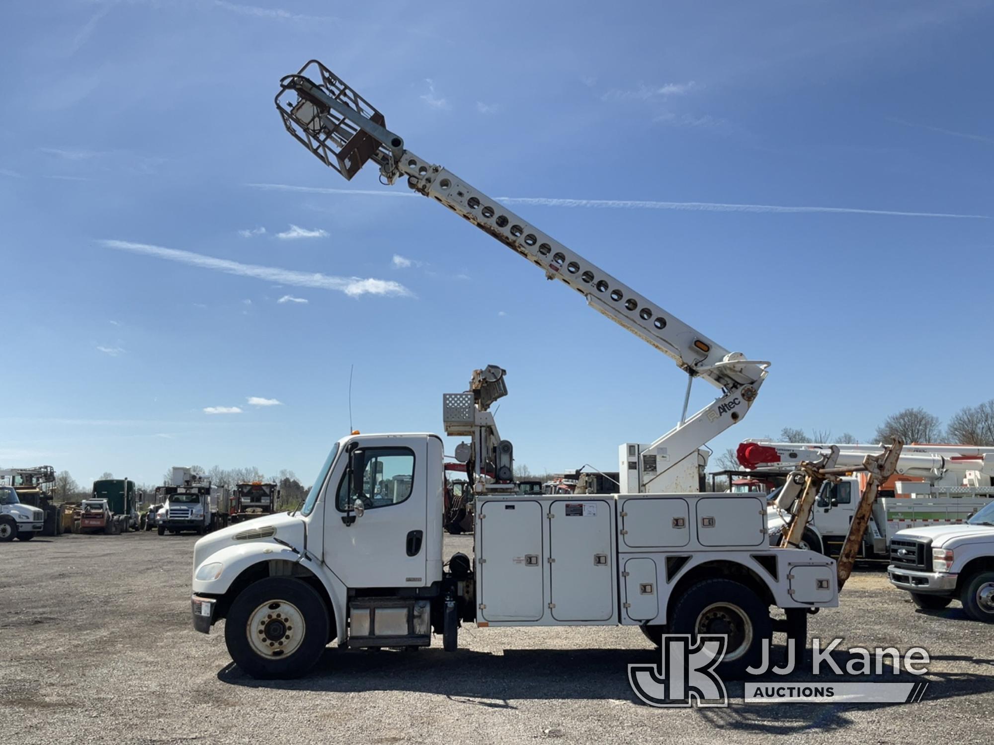 (Ashland, OH) Altec TA40-C, Non-Insulated Cable Placing Bucket Truck center mounted on 2011 Freightl