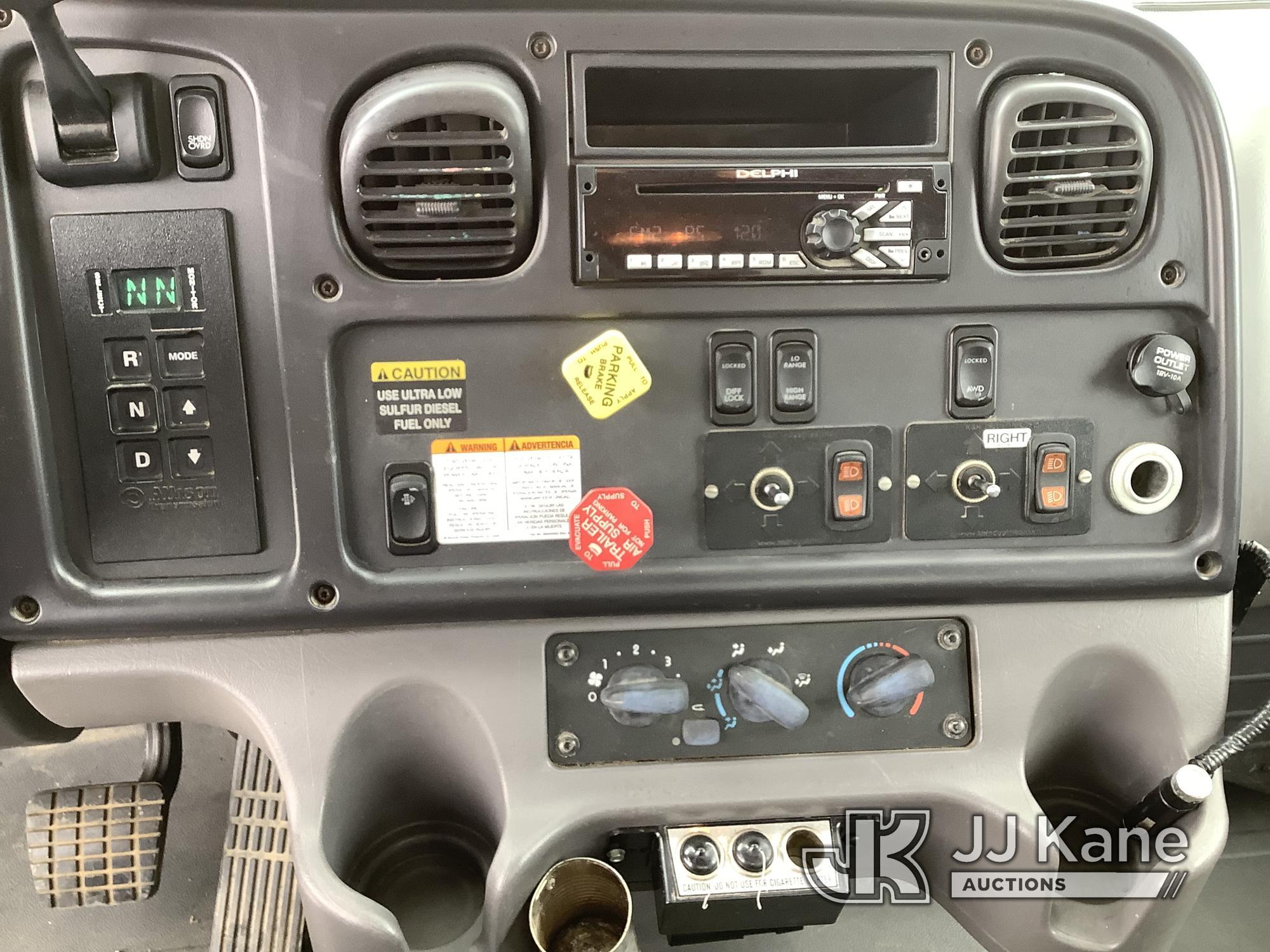 (Smock, PA) Altec AM55-MH, Over-Center Material Handling Bucket rear mounted on 2009 Freightliner M2