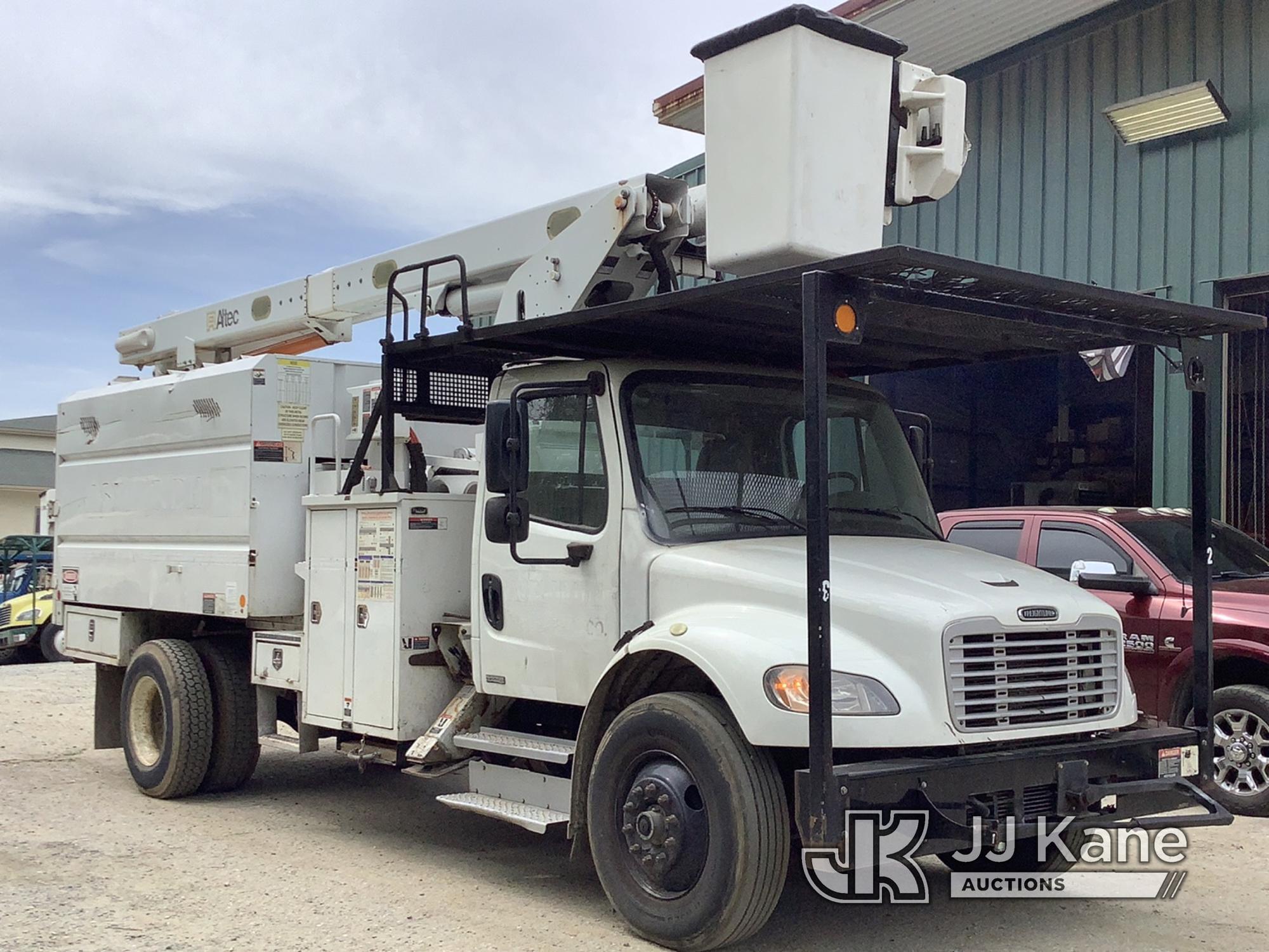 (Harmans, MD) Altec LRV60E70, Over-Center Elevator Bucket mounted on 2011 Freightliner M2106 Chipper