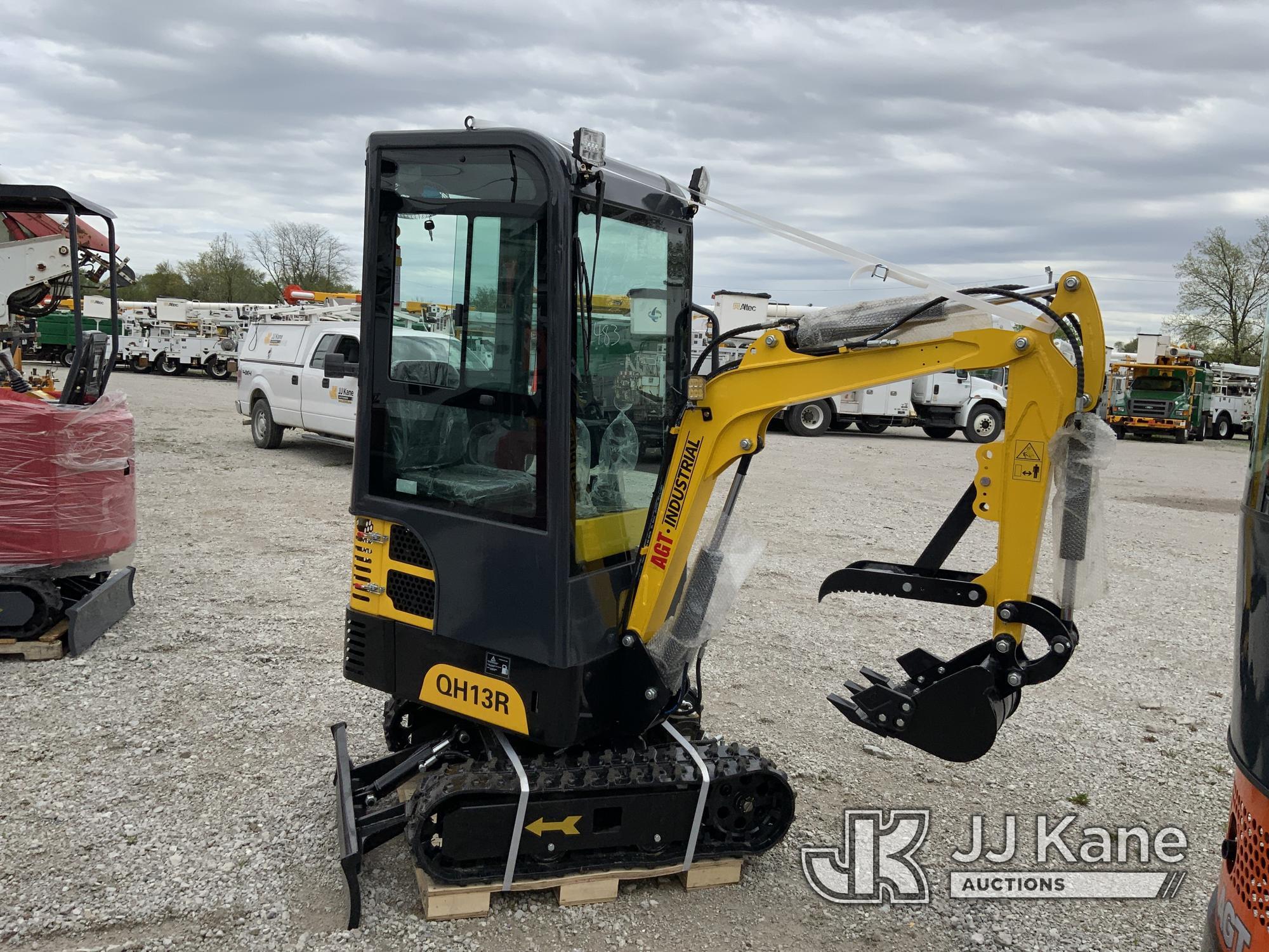 (Fort Wayne, IN) 2024 AGT QH13R Mini Hydraulic Excavator New) (Condition Unknown