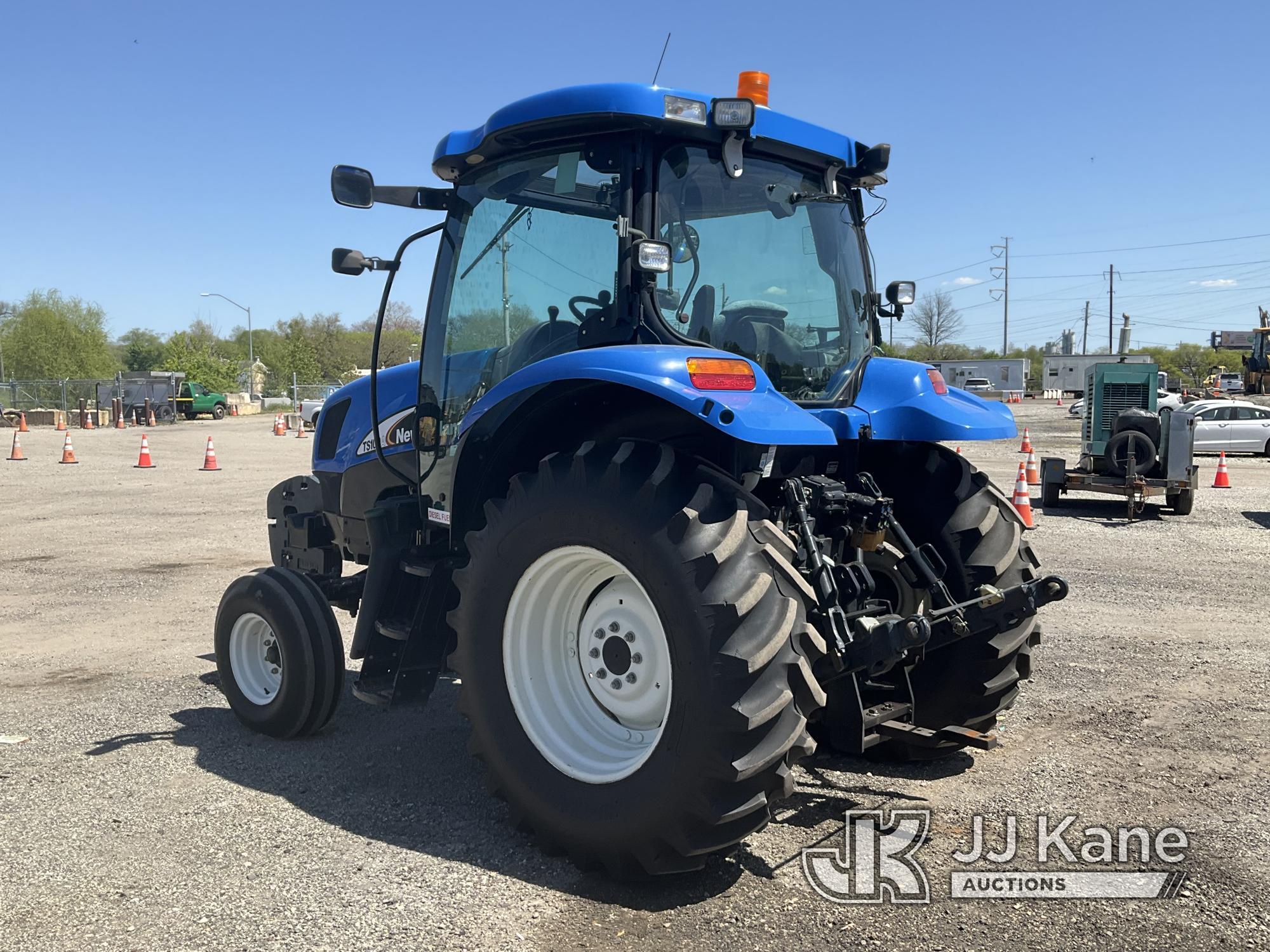 (Plymouth Meeting, PA) 2004 New Holland TS100A Utility Tractor Runs & Moves