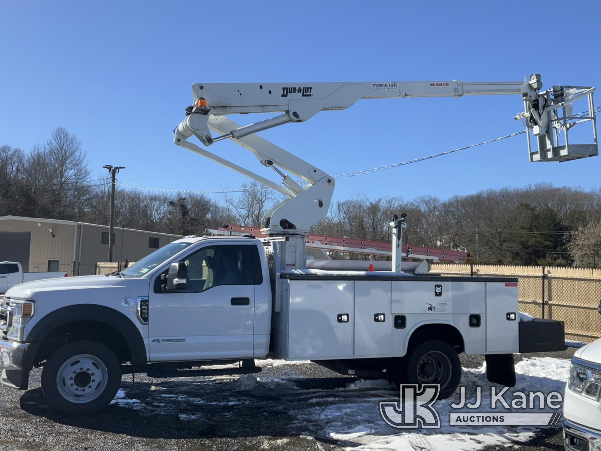 (Kings Park, NY) Dur-A-lift DCP-36TS, Articulating & Telescopic Non-Insulated Bucket Truck mounted b