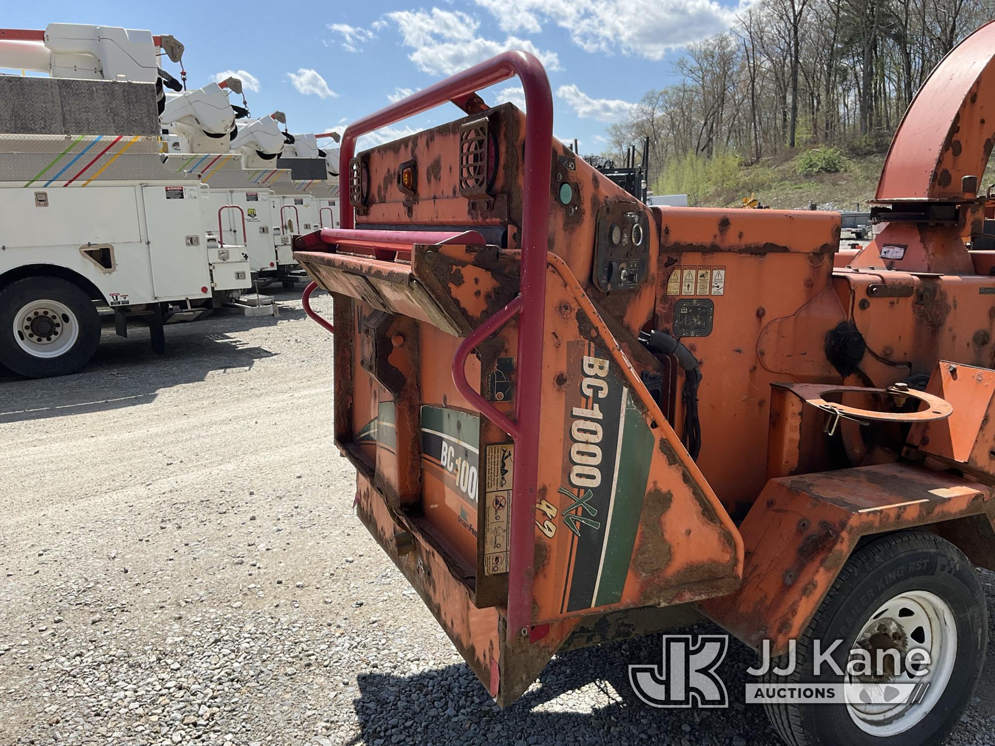 (Shrewsbury, MA) 2013 Vermeer BC1000XL Chipper Dump Truck Runs) (Operating Condition Unknown, Heavy