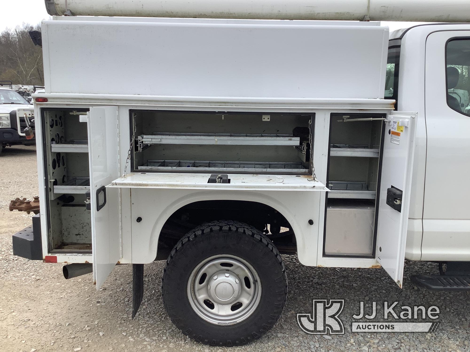 (Smock, PA) 2017 Ford F250 4x4 Enclosed Service Truck Runs & Moves, Rust Damage