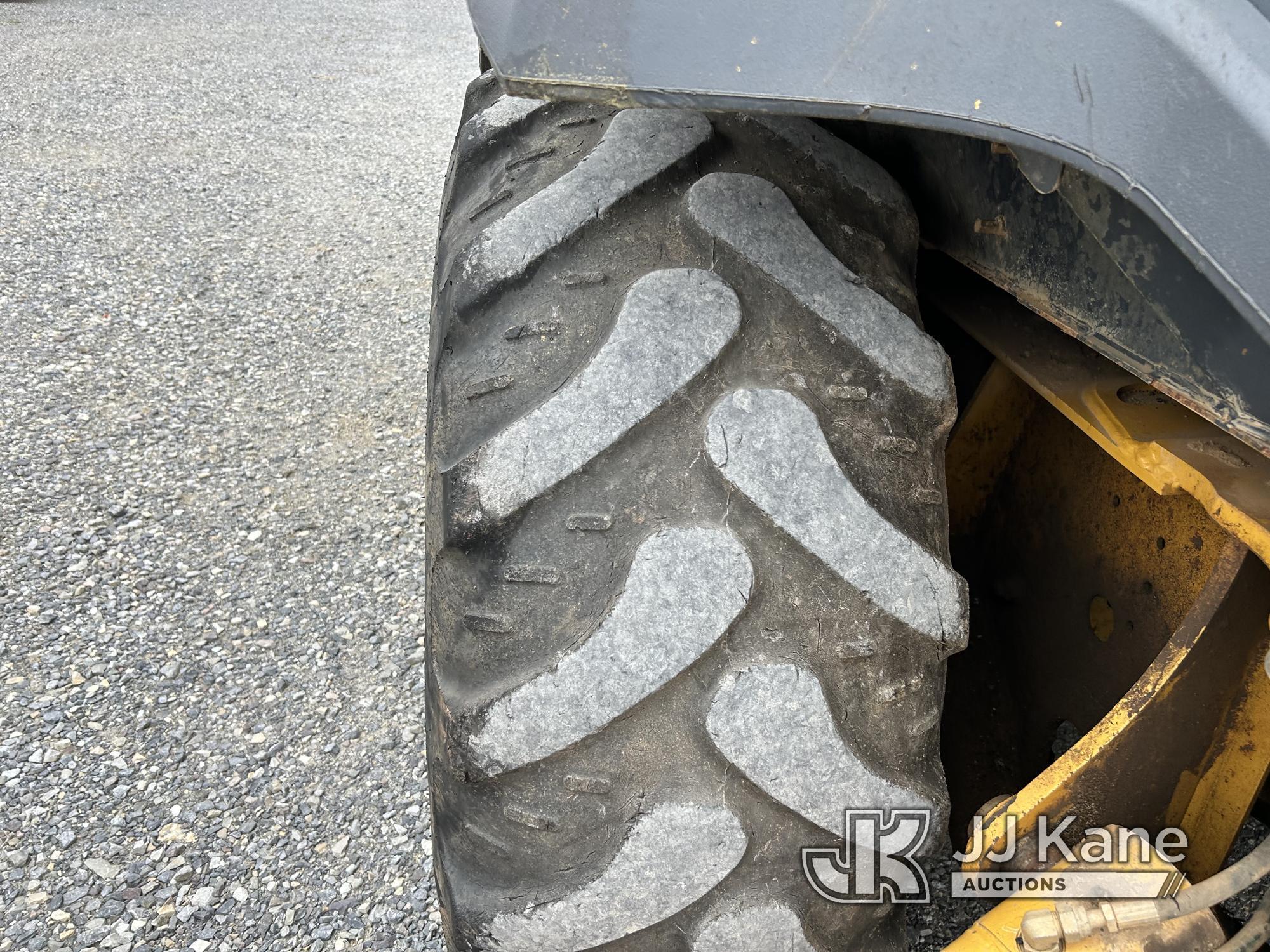 (Hagerstown, MD) 2016 John Deere 310SL Tractor Loader Backhoe Runs, Moves & Operates, Warning Light