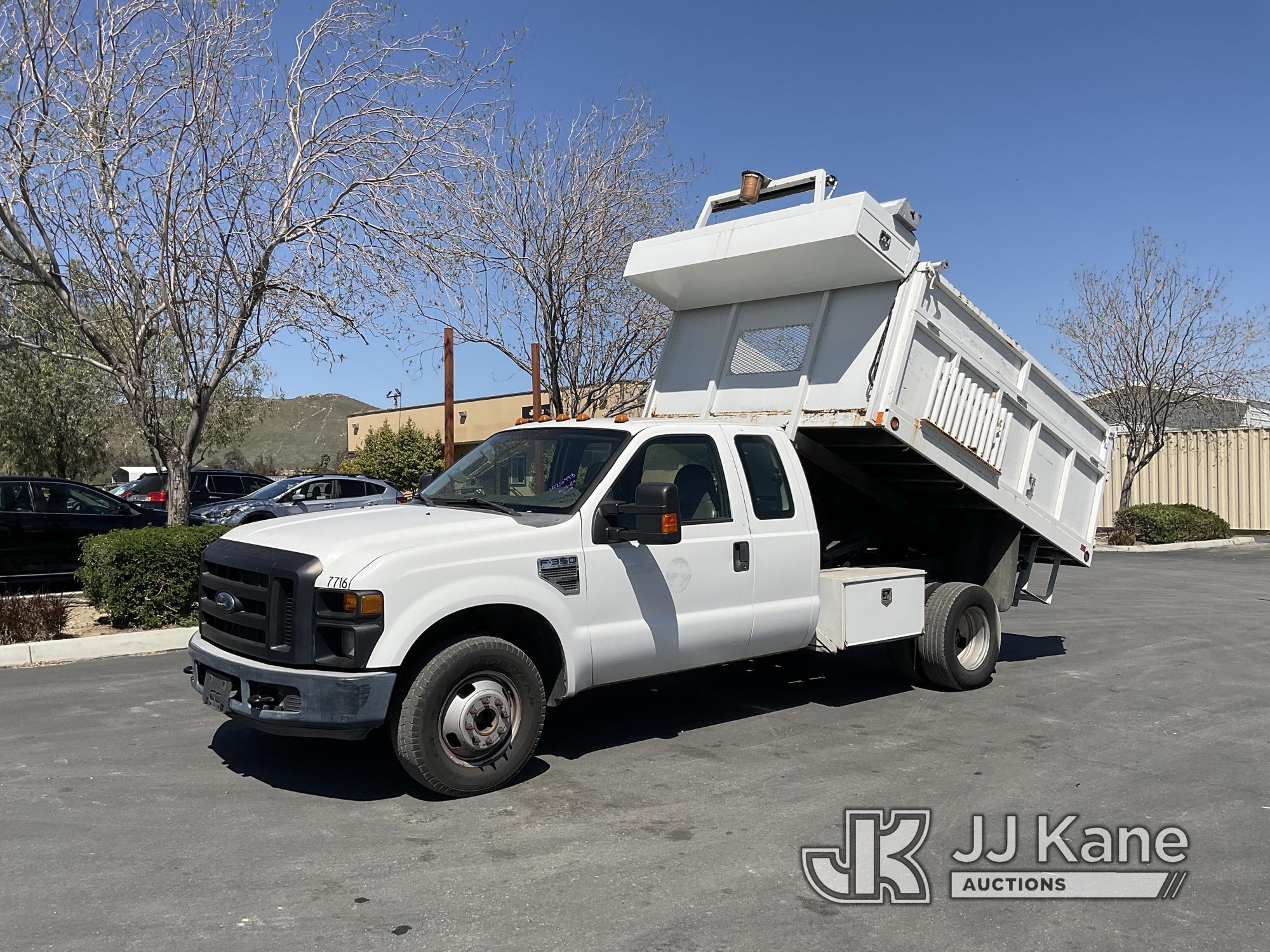 (Jurupa Valley, CA) 2008 Ford F350 SD Dump Truck Runs & Moves