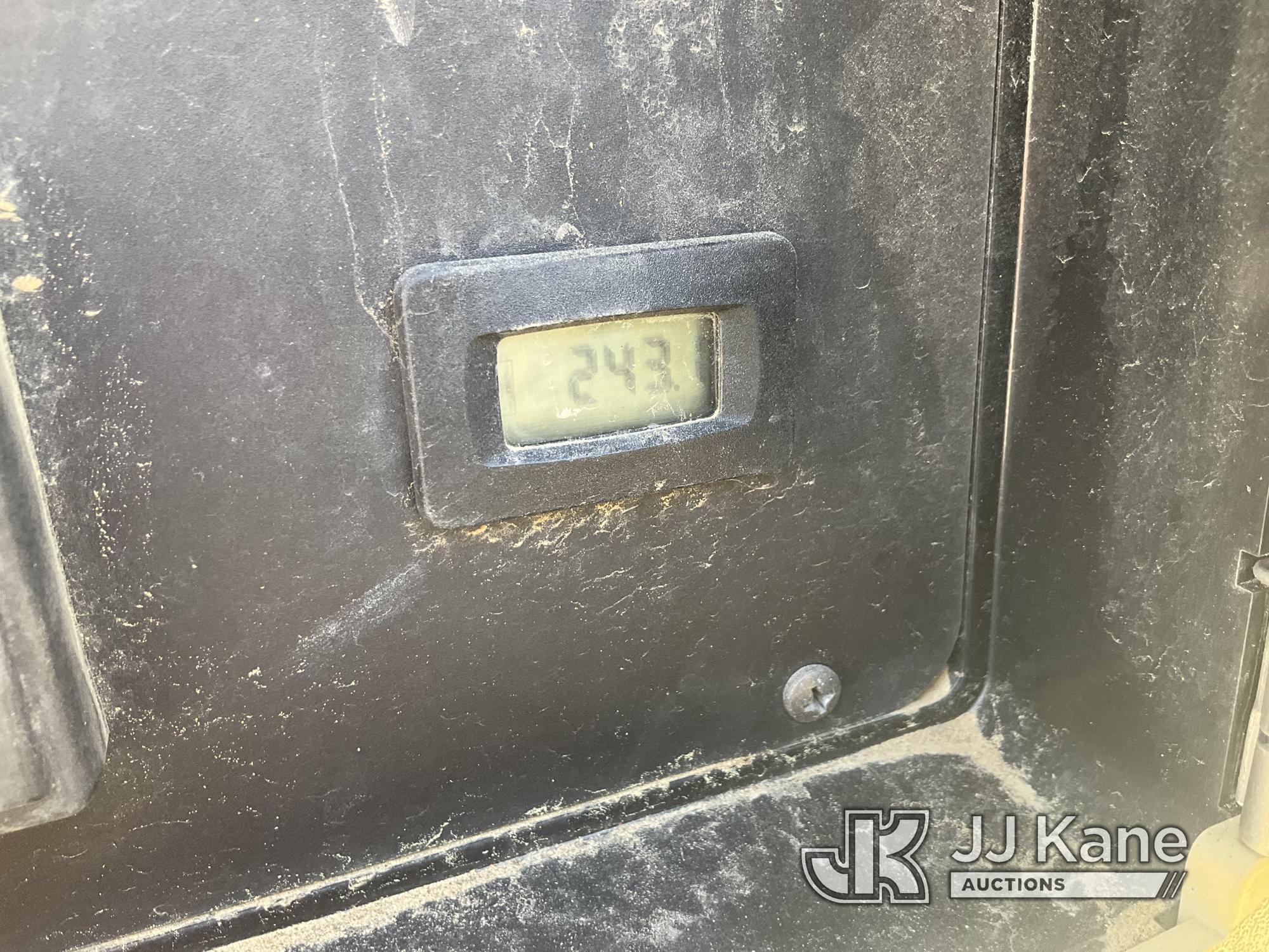 (Jurupa Valley, CA) 2019 DOOSAN P185WD0-T4F Portable Air Compressor Not Running