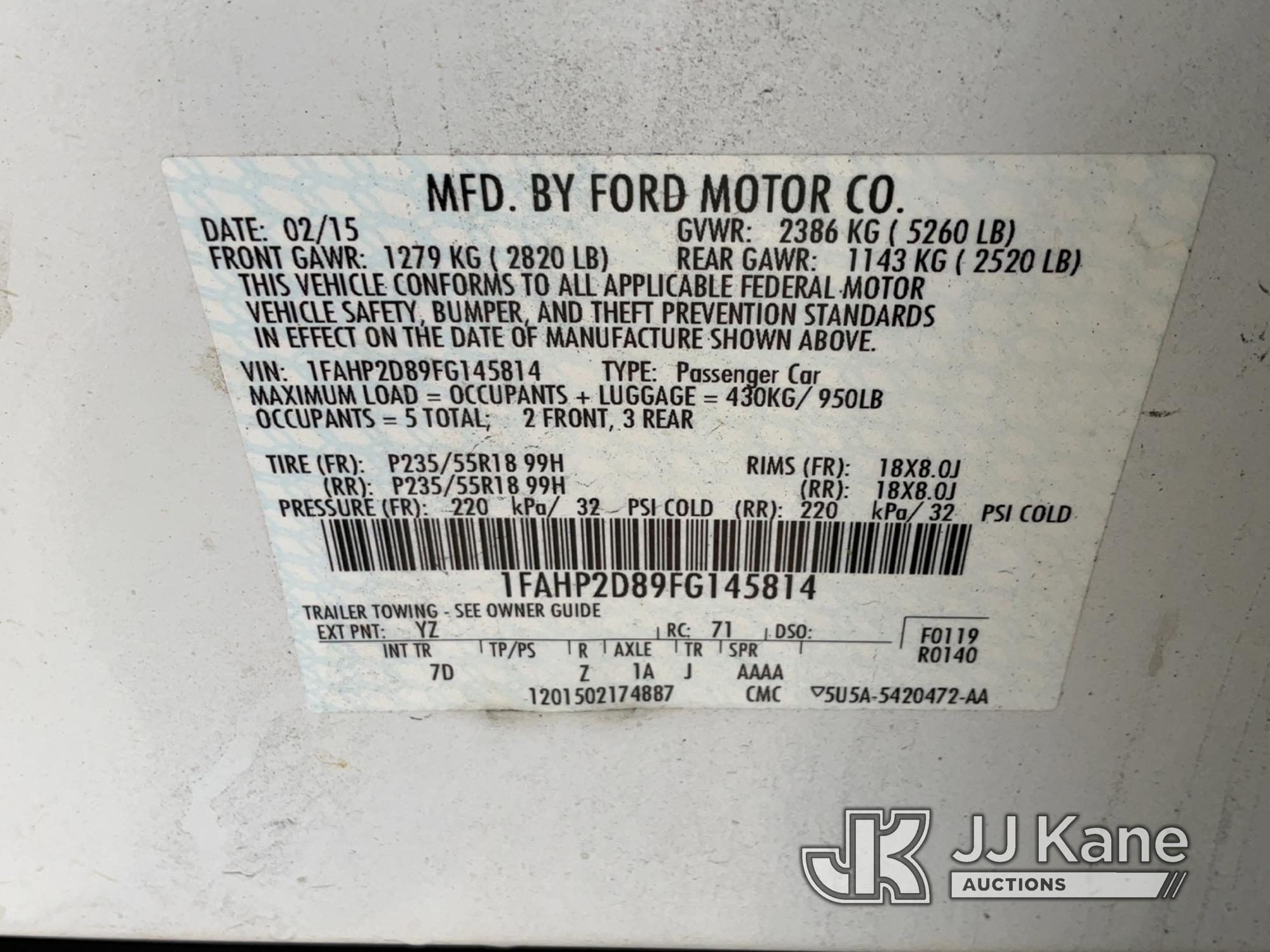 (Jurupa Valley, CA) 2015 Ford Taurus 4-Door Sedan Runs & Moves) (Check Engine Light Is On, Missing B