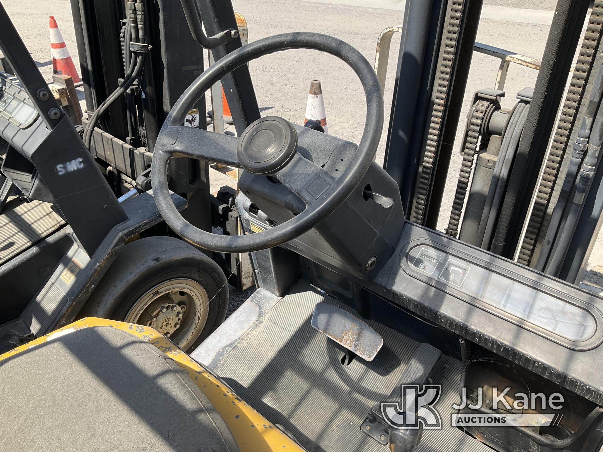 (Jurupa Valley, CA) Yale GLC030AFNUAE082 Solid Tired Forklift Bill of Sale Only, Not Running, Missin