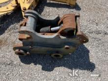 Excavator Quick Coupler (Used) NOTE: This unit is being sold AS IS/WHERE IS via Timed Auction and is