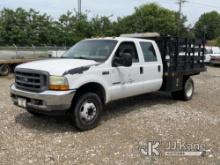 2001 Ford F450 4x4 Crew-Cab Flatbed Truck Runs & Moves) (Body/Paint Damage
