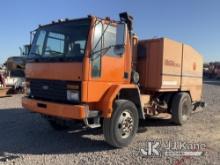1994 Ford CF7000 Street Sweeper Truck Runs & Moves, Sweeper Does Not Operate