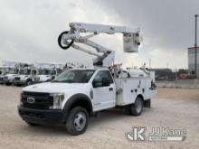 Altec AT40G, Articulating & Telescopic Bucket mounted behind cab on 2018 Ford F550 Service Truck Run