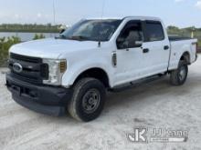 2019 Ford F250 4x4 Crew-Cab Pickup Truck Runs & Moves, Body Damage & Rust, Cracked Windshield) (FL R