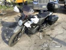 2017 Zero Motorcycles DSR/DSRP Motorcycle Not Running & Condition Unknown) (Has No Battery Power, Mi