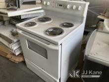 (Jurupa Valley, CA) Kenmore Stove (Used) NOTE: This unit is being sold AS IS/WHERE IS via Timed Auct
