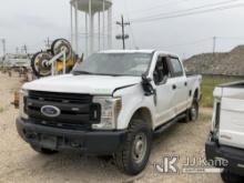 2019 Ford F250 4x4 Crew-Cab Pickup Truck Not Running, Condition Unknown, Wrecked, Air Bags Deployed,