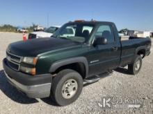 2007 Chevrolet Silverado 2500HD 4x4 Pickup Truck Runs & Moves