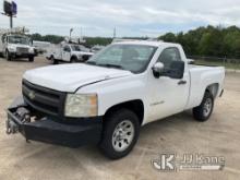 (Conway, AR) 2008 Chevrolet Silverado 1500 4x4 Pickup Truck Runs & Moves) (Jump to Start, Dash Crack