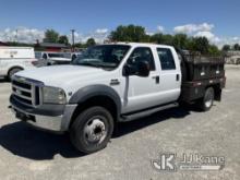 2006 Ford F550 Flatbed Reel Truck Runs, Moves, Operates) (Front Bumper Damage).