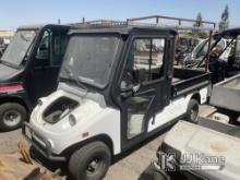 2016 Columbia Electric Cart Golf Cart No Key, Condition Unknown