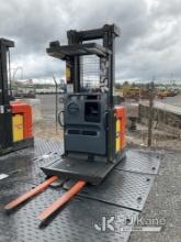 Toyota 7BPUE15 Stand-Up Forklift Order Picker Runs,Moves & Operates, BUYER MUST LOAD