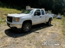 2011 GMC Sierra 2500 4x4 Extended-Cab Pickup Truck Runs & Moves) (Body Damage, Check Engine Light On