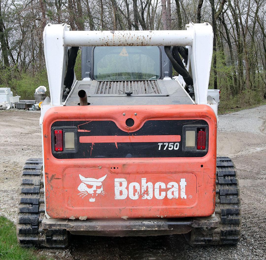 Bobcat Skidloader
