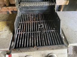 CHAR BROIL PROPANE GRILL