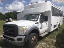 7-08233 (Trucks-Buses)  Seller: Gov-Manatee County 2012 FORD F550
