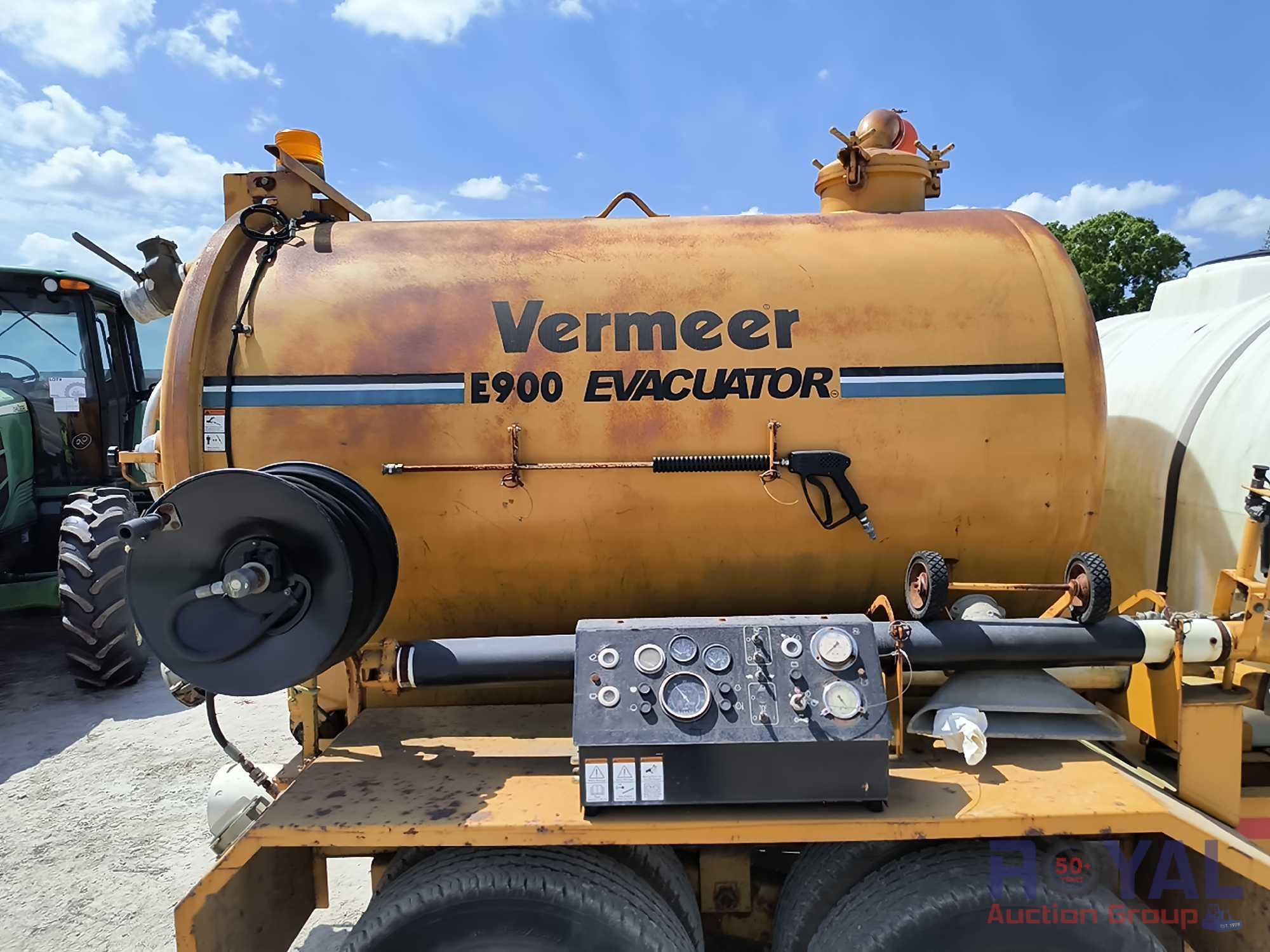 2002 Vermeer E900 Excavator Vacuum T/A Trailer