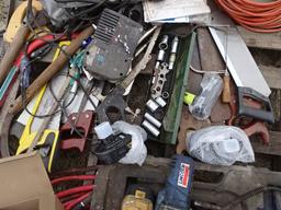 ELECTRICAL SHOP TOOLS, MIL. 3/8" DRILL, LINCOLN 12V GREASER, HAND SAWS & ASST. TOOLS