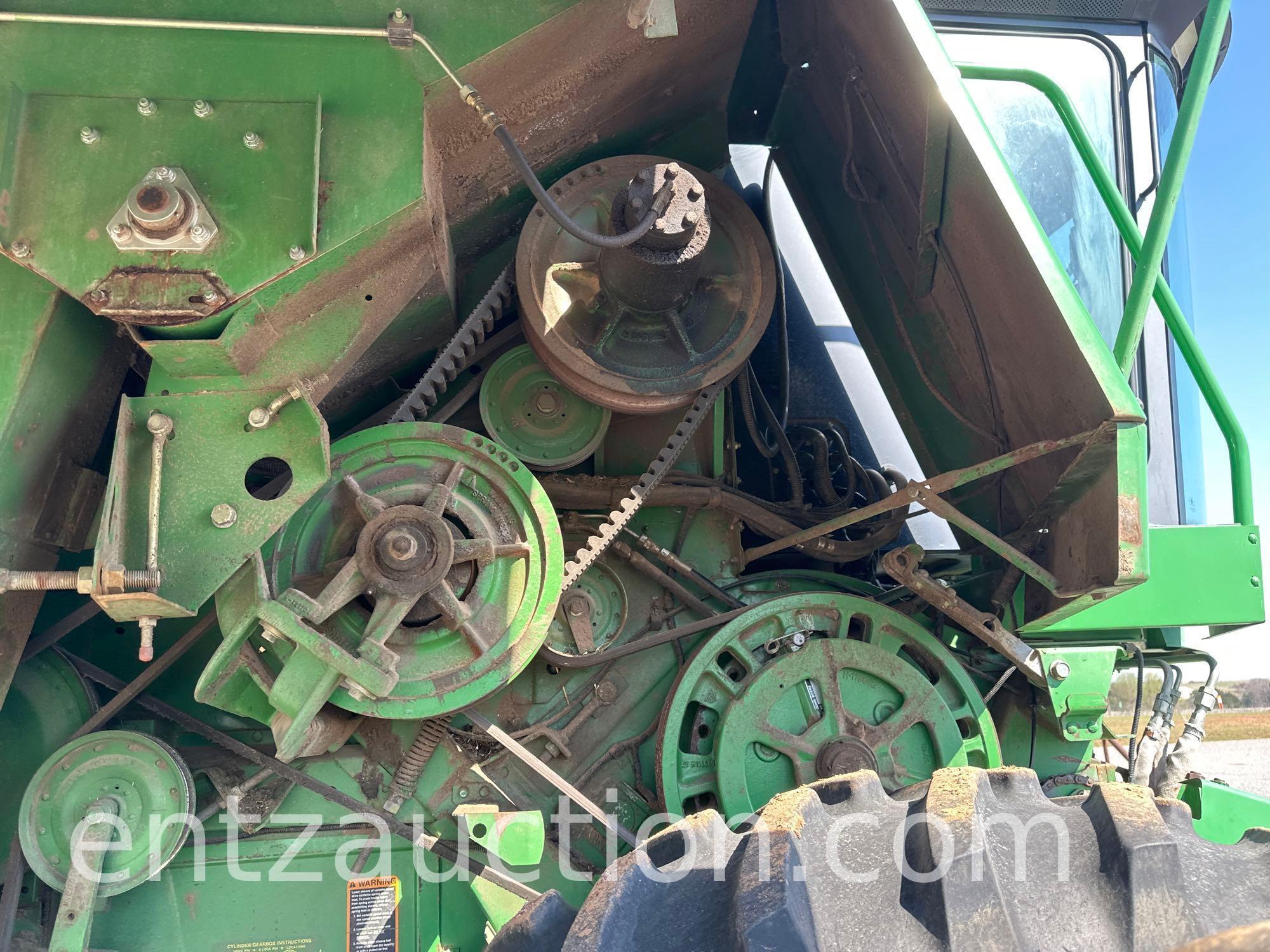 1995 JD 9600 COMBINE, DIESEL, 18.4R38 DUALS,