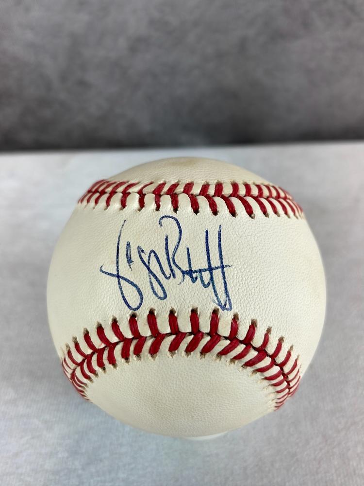 George Brett Signed American League Baseball - JSA