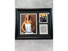 Kaley Cuoco Signed 8x10 Photo - Big Bang Theory - PSA