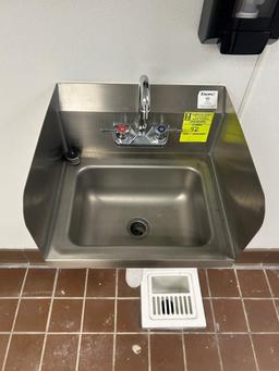 Encore Hand Sink W/ Soap And Paper Towel Dispenser