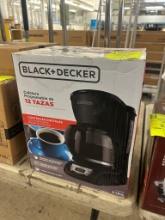 New In Box Black + Decker 12 Cup Coffee Brewer