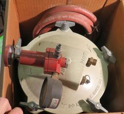 2 1/2 gallon paint pot with regulator and gauge