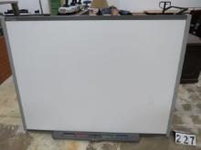 Smart Board Projection Screen/ Dry Erase 48"x64"