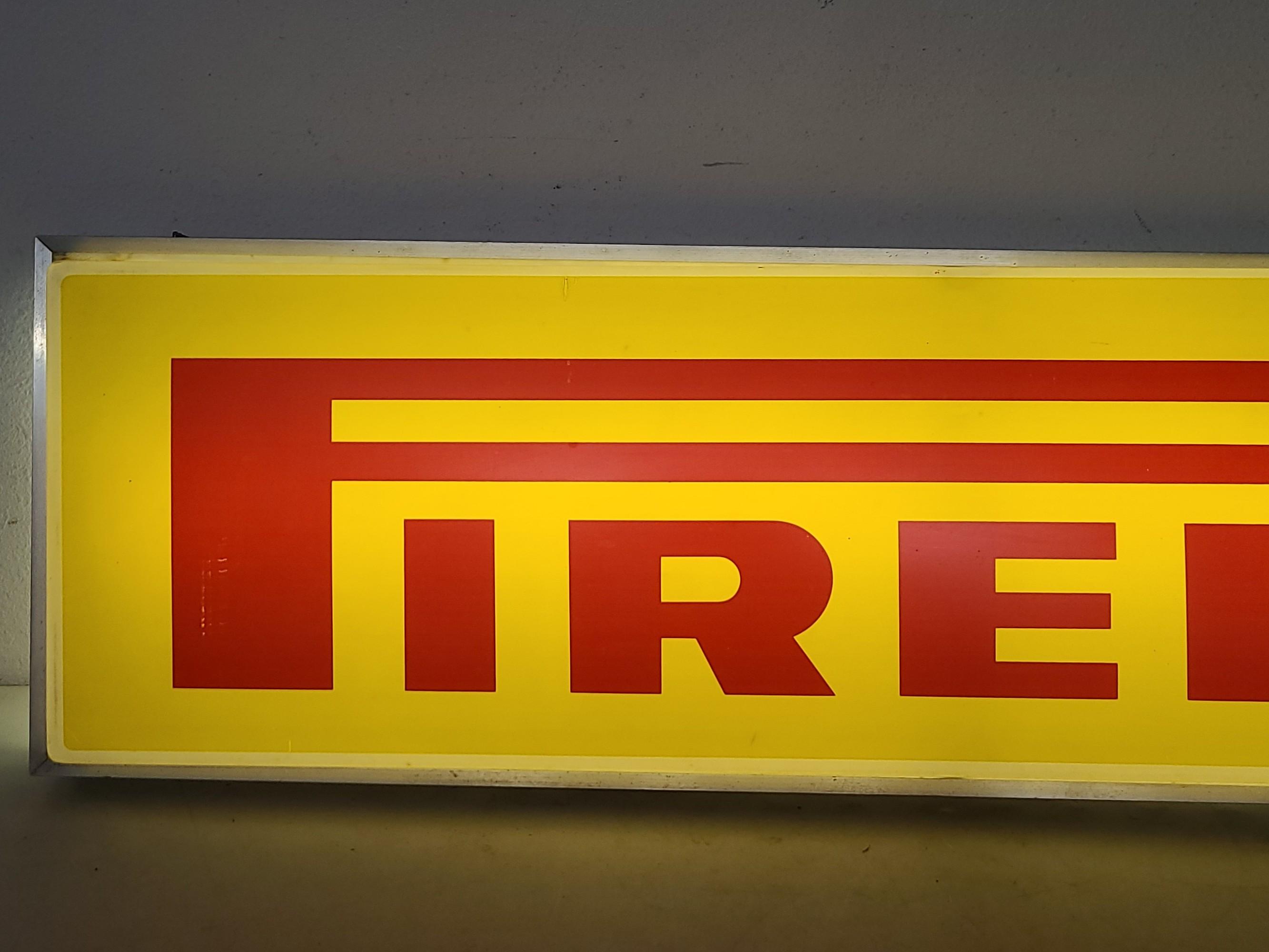 Pirelli Tire Light Sign