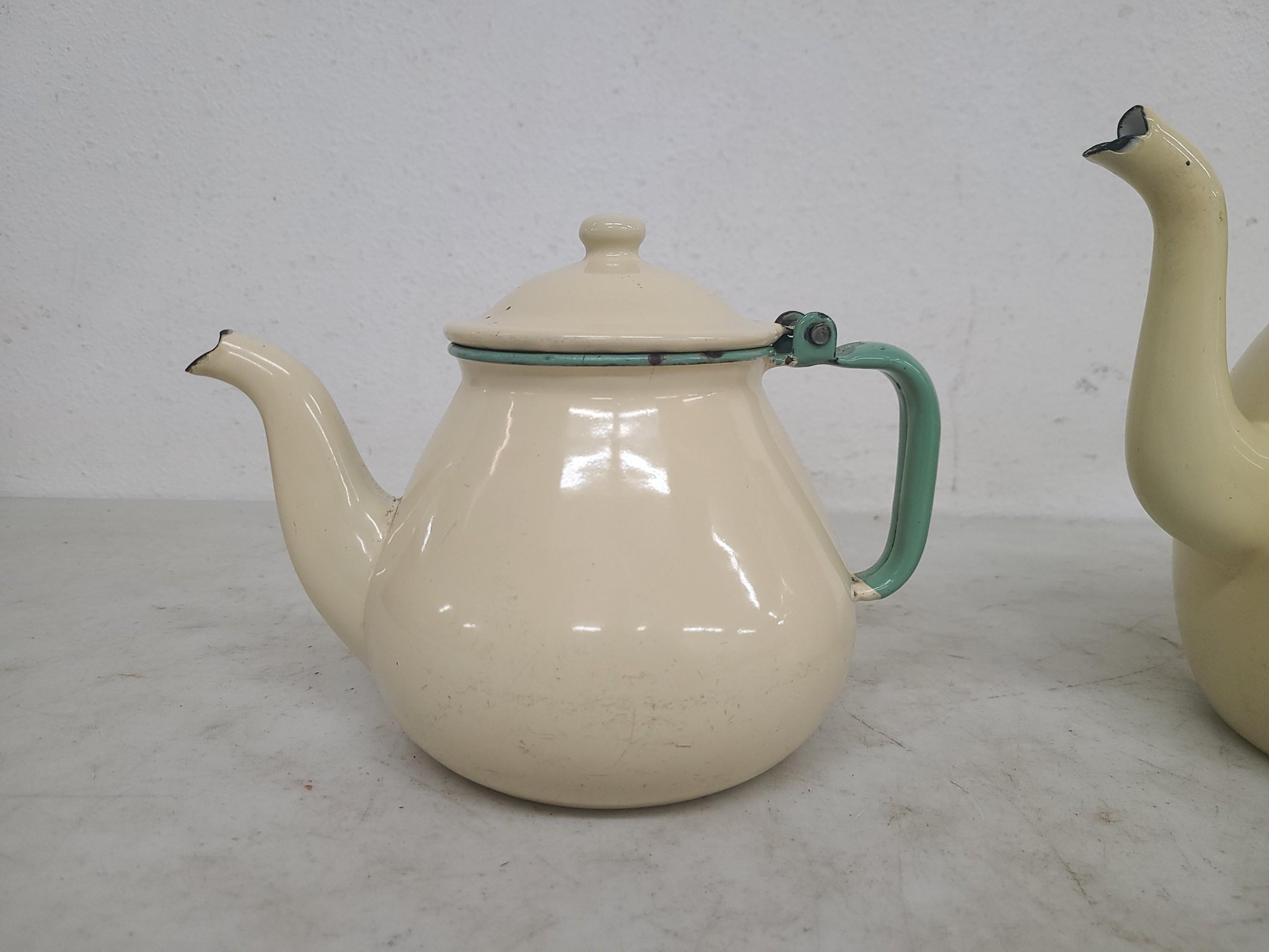 Cream Colored Enamelware Coffee Pot And Teapot