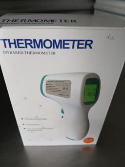 NOW CONTACT Infra Red Thermometer Model # GP-300 NEW IN BOX! Takes temperature in one second. If you