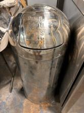 Stainless Steel Garbage Can / Restaurant Garbage Can